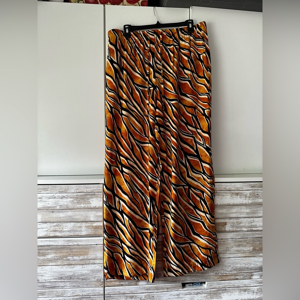 🧡🖤 NWT Haver & Blair Zebra Print Pants L Pull-On Wide Leg 34x30